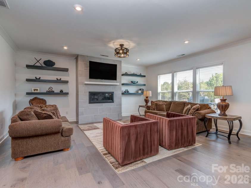 13110 Petrel Place, Charlotte, NC 28278.  MLS# CAR4369224, YatesRealty ID 16555. Great Room