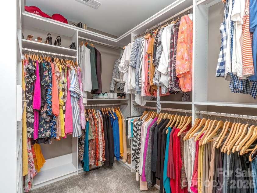 13110 Petrel Place, Charlotte, NC 28278.  MLS# CAR4369224, YatesRealty ID 16555. Primary Closet