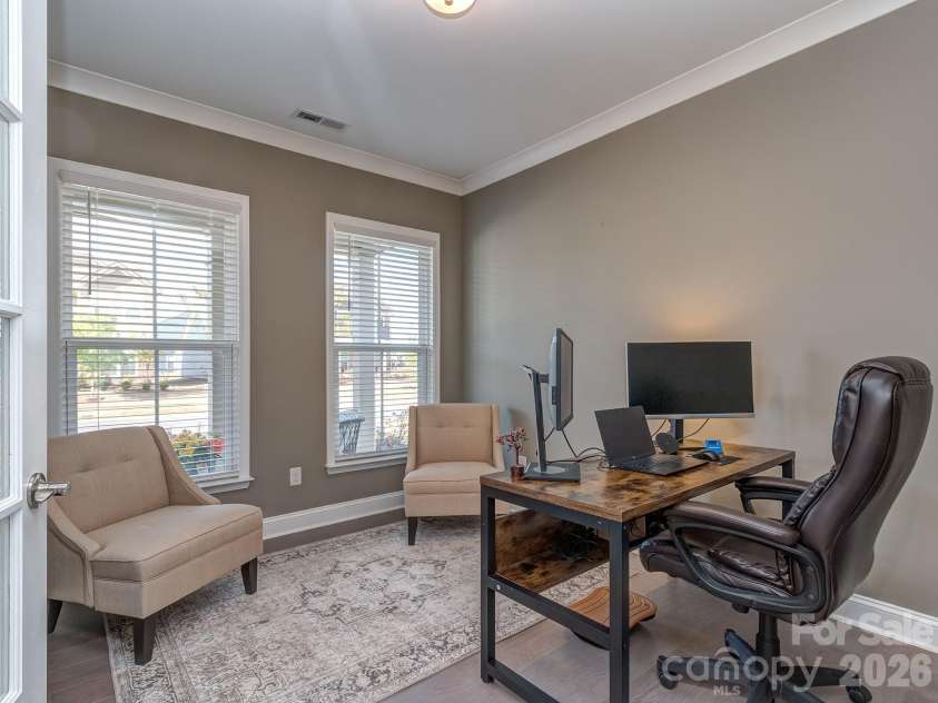 13110 Petrel Place, Charlotte, NC 28278.  MLS# CAR4369224, YatesRealty ID 16555. Study