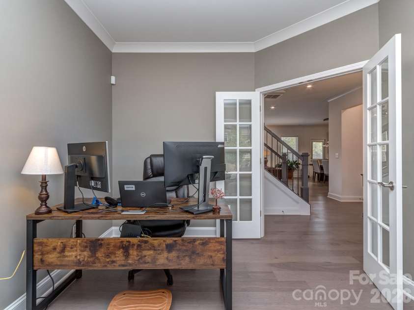 13110 Petrel Place, Charlotte, NC 28278.  MLS# CAR4369224, YatesRealty ID 16555. Study