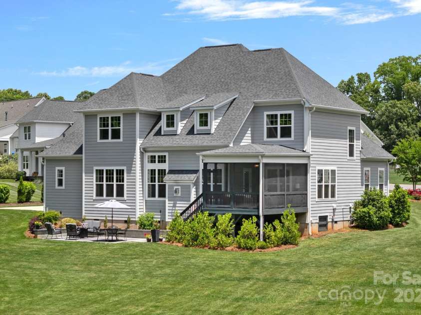 224 Hidden Meadows Drive, Mooresville, NC 28117.  MLS# CAR4263659, YatesRealty ID 16557. 