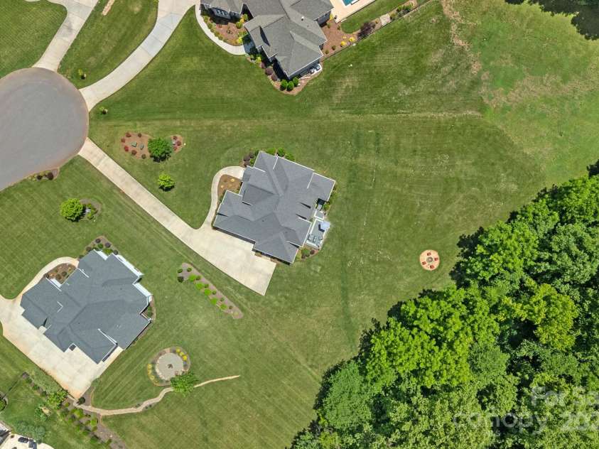 224 Hidden Meadows Drive, Mooresville, NC 28117.  MLS# CAR4263659, YatesRealty ID 16557. 