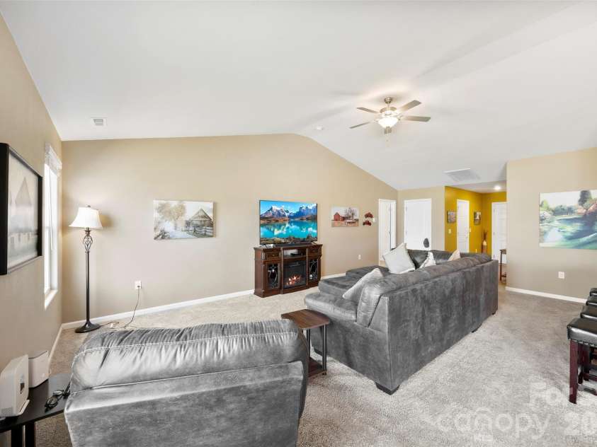 179 Rosedale Street, Kings Mountain, NC 28086.  MLS# CAR4374276, YatesRealty ID 16559. 