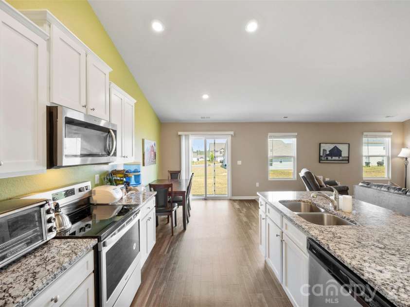 179 Rosedale Street, Kings Mountain, NC 28086.  MLS# CAR4374276, YatesRealty ID 16559. 