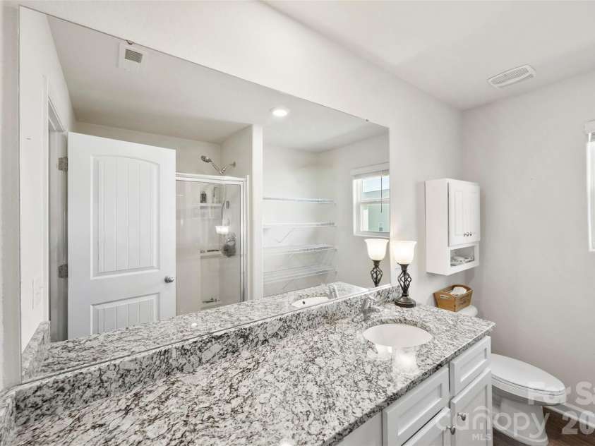 179 Rosedale Street, Kings Mountain, NC 28086.  MLS# CAR4374276, YatesRealty ID 16559. 