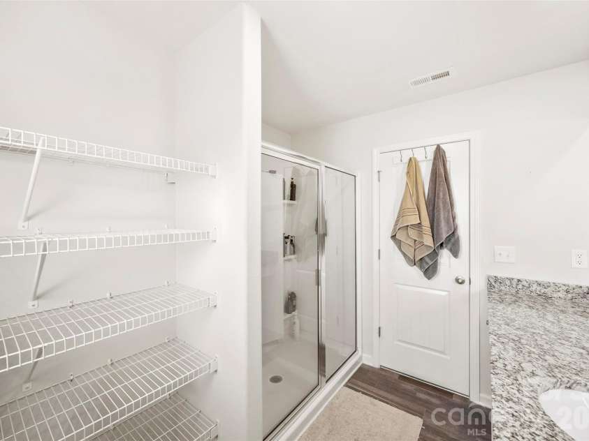 179 Rosedale Street, Kings Mountain, NC 28086.  MLS# CAR4374276, YatesRealty ID 16559. 