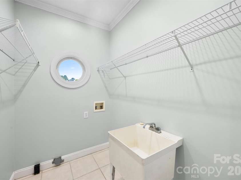 105 Partridge Bluff Drive, Concord, NC 28025.  MLS# CAR4373523, YatesRealty ID 16560. 