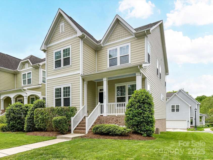 4732 Water Oak Road, Charlotte, NC 28211.  MLS# CAR4264819, YatesRealty ID 16561. 