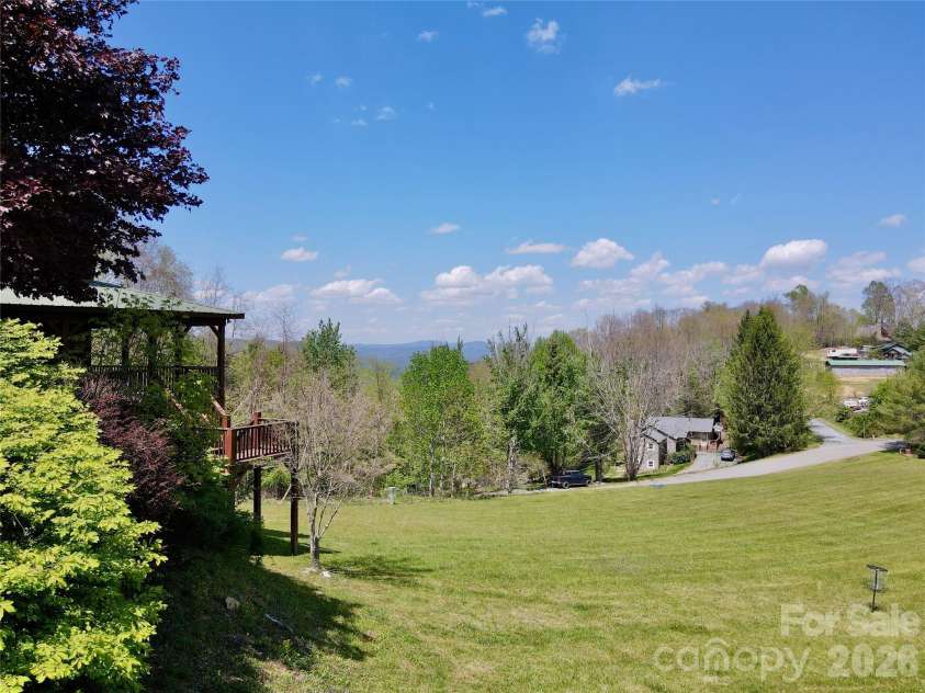 564 Nettles Ridge Road, Banner Elk, NC 28604.  MLS# CAR4374595, YatesRealty ID 16561. 