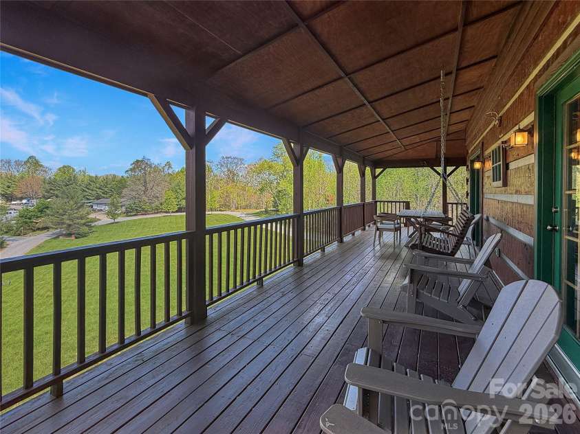 564 Nettles Ridge Road, Banner Elk, NC 28604.  MLS# CAR4374595, YatesRealty ID 16561. 