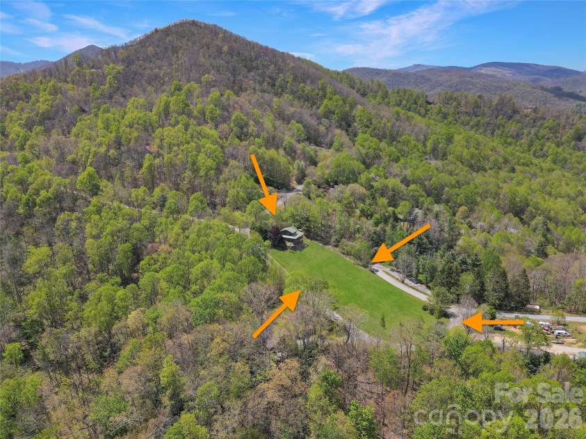 564 Nettles Ridge Road, Banner Elk, NC 28604.  MLS# CAR4374595, YatesRealty ID 16561. 