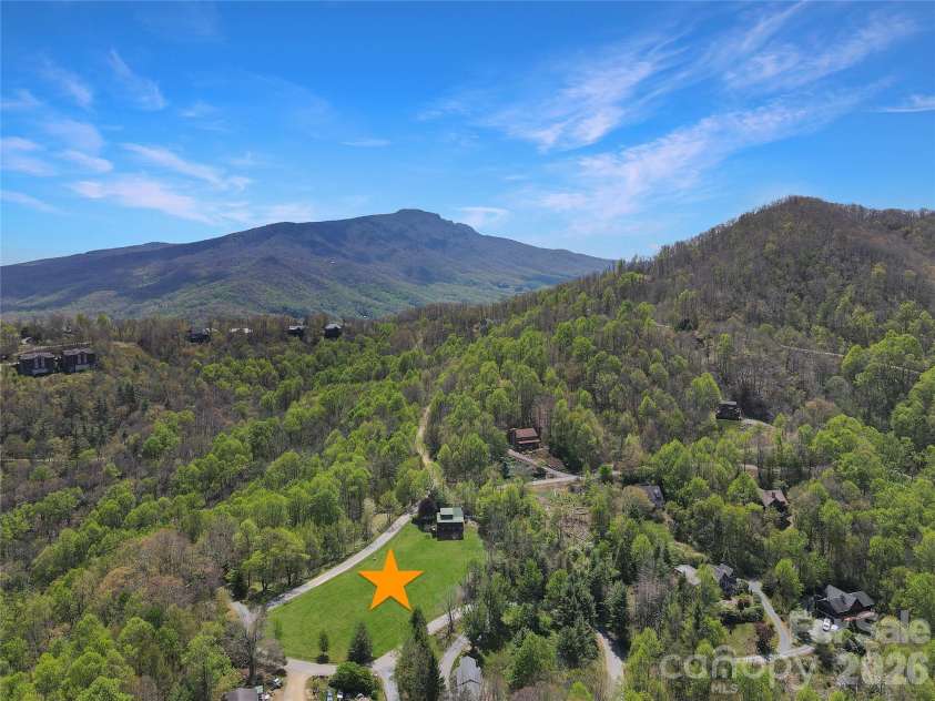 564 Nettles Ridge Road, Banner Elk, NC 28604.  MLS# CAR4374595, YatesRealty ID 16561. 