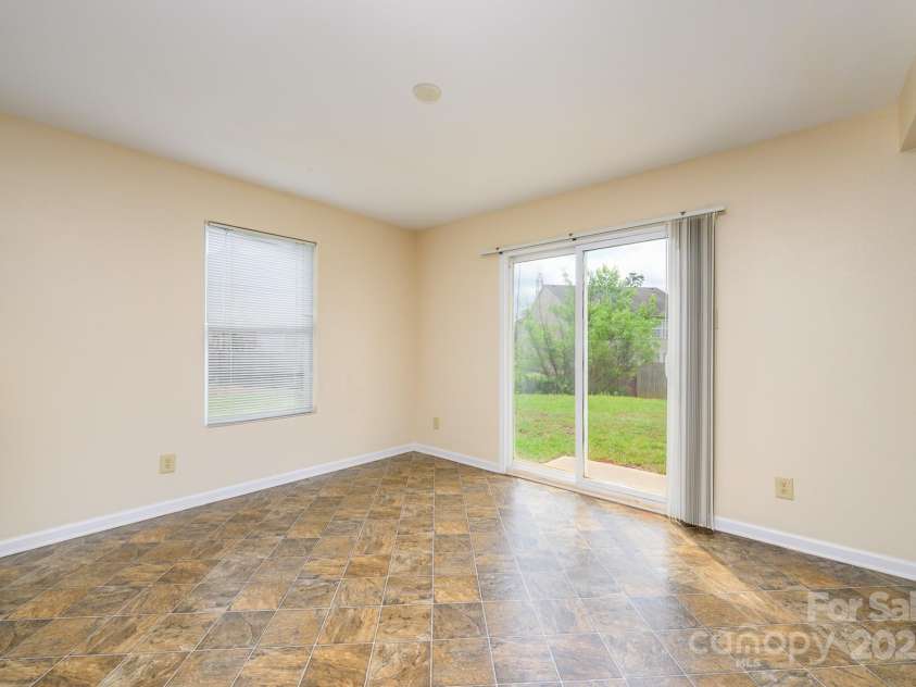 4521 Palustris Court, Charlotte, NC 28269.  MLS# CAR4259563, YatesRealty ID 16562. 