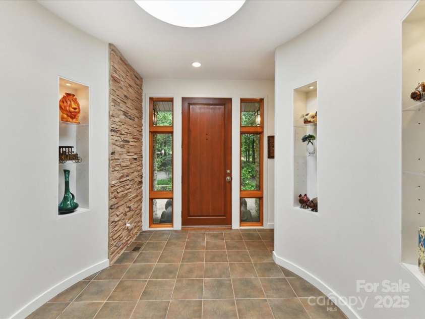 218 Point Carpenter Road, Fort Mill, SC 29707.  MLS# CAR4259667, YatesRealty ID 16564. 