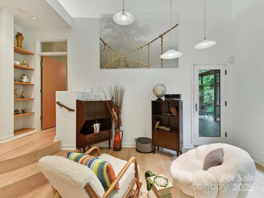 218 Point Carpenter Road, Fort Mill, SC 29707.  MLS# CAR4259667, YatesRealty ID 16564. 