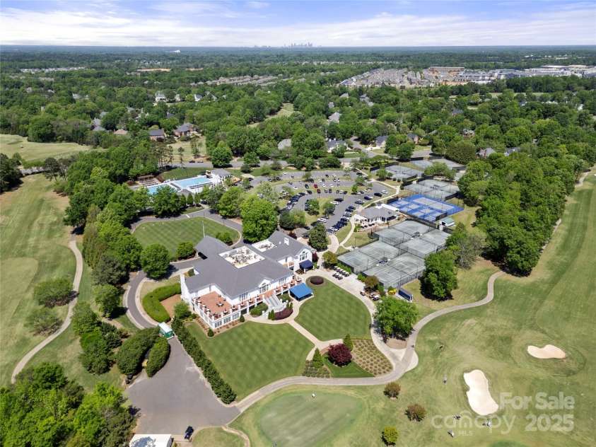 11510 Pine Valley Club Drive, Charlotte, NC 28277.  MLS# CAR4253560, YatesRealty ID 16566. 