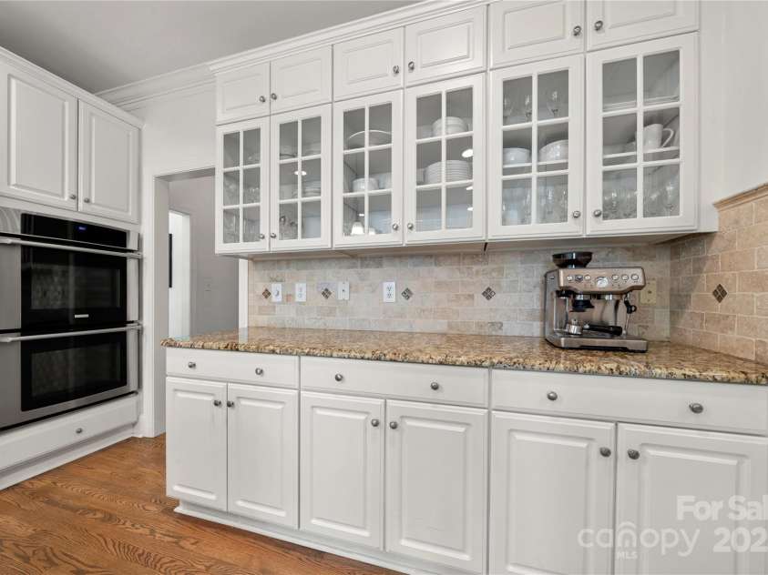 11510 Pine Valley Club Drive, Charlotte, NC 28277.  MLS# CAR4253560, YatesRealty ID 16566. 
