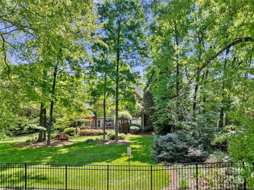 11510 Pine Valley Club Drive, Charlotte, NC 28277.  MLS# CAR4253560, YatesRealty ID 16566. 