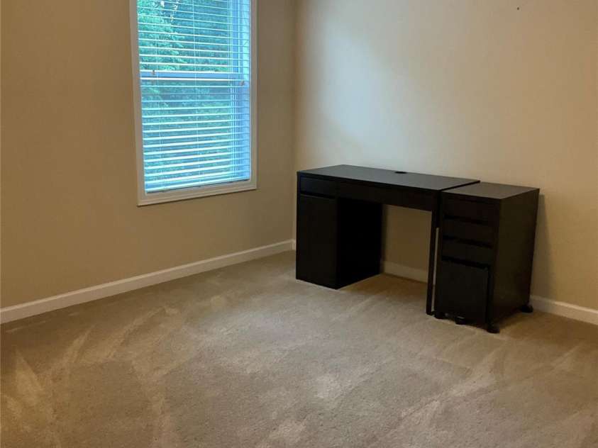 10817 Bere Island Drive, Charlotte, NC 28278.  MLS# CAR4256384, YatesRealty ID 16569. 