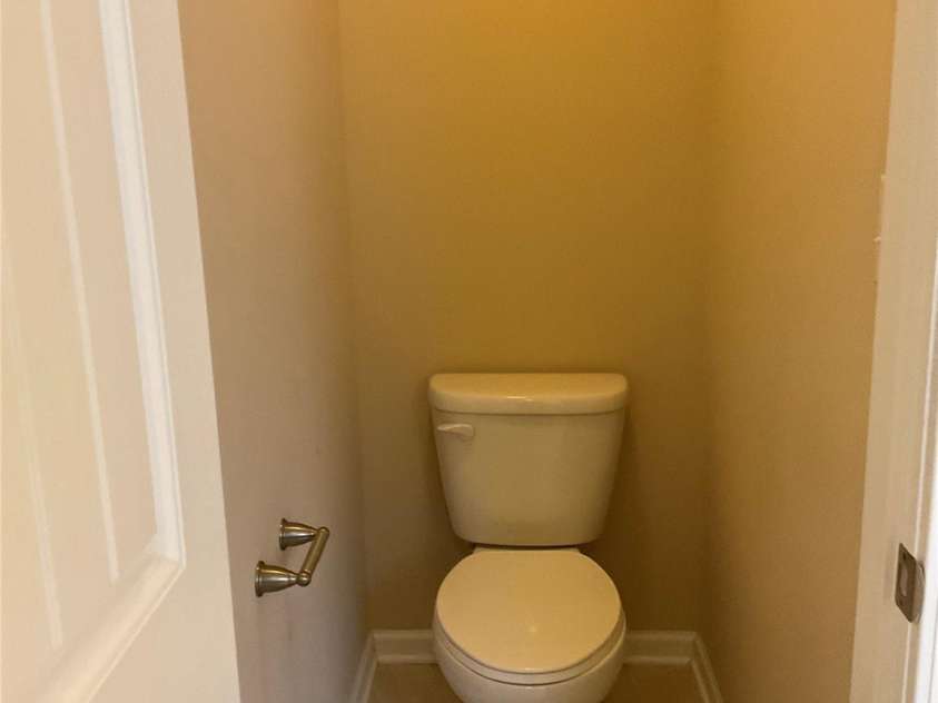 10817 Bere Island Drive, Charlotte, NC 28278.  MLS# CAR4256384, YatesRealty ID 16569. 
