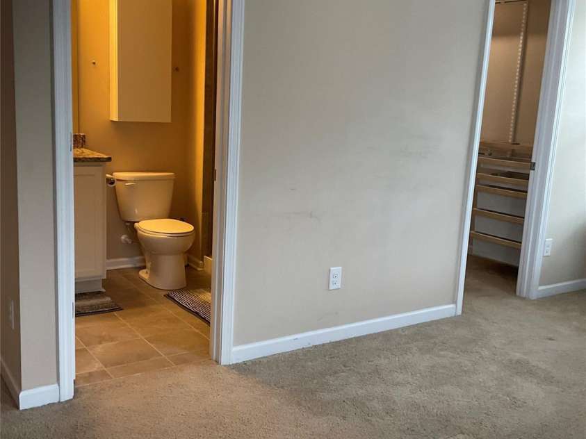 10817 Bere Island Drive, Charlotte, NC 28278.  MLS# CAR4256384, YatesRealty ID 16569. 