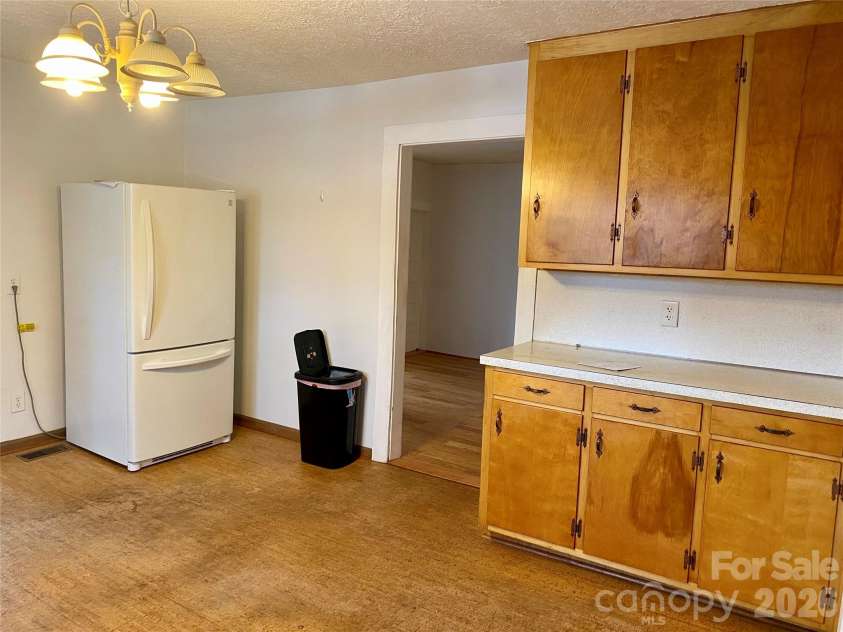 306 US Hwy 70A E Highway, Hildebran, NC 28637.  MLS# CAR4343164, YatesRealty ID 1657. KITCHEN