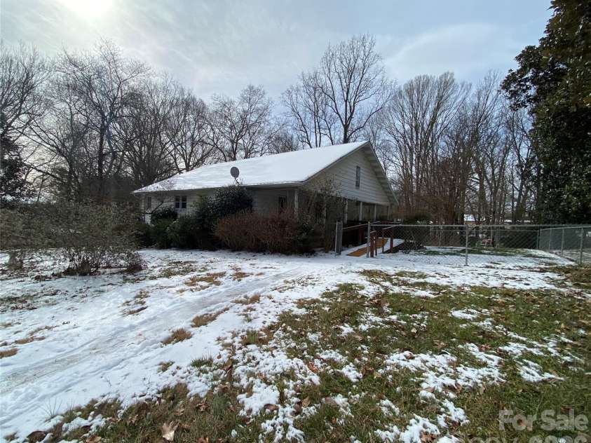 306 US Hwy 70A E Highway, Hildebran, NC 28637.  MLS# CAR4343164, YatesRealty ID 1657. LOOKING AT HOME FROM DRIVEWAY