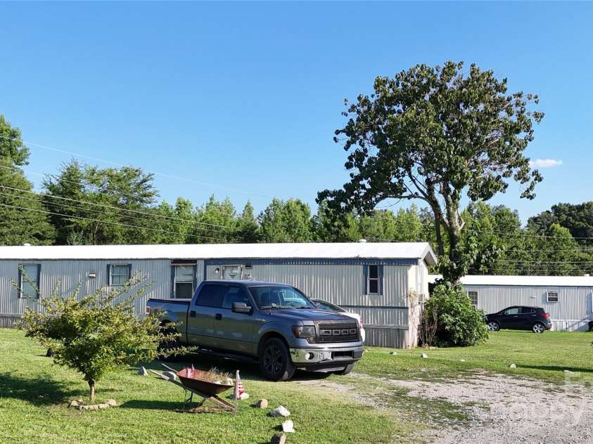 3799 HWY 150 Highway, Lexington, NC 27295.  MLS# CAR4290068, YatesRealty ID 1657. 