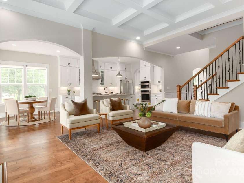 3009 Ocaso Court, Matthews, NC 28104.  MLS# CAR4264025, YatesRealty ID 16570. 