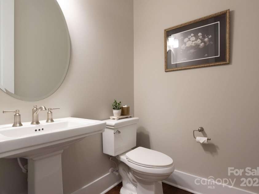 3009 Ocaso Court, Matthews, NC 28104.  MLS# CAR4264025, YatesRealty ID 16570. 