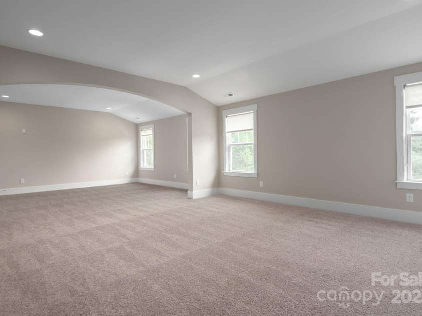 3009 Ocaso Court, Matthews, NC 28104.  MLS# CAR4264025, YatesRealty ID 16570. 