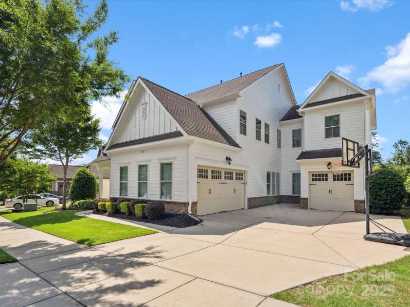 435 Galbreath Court, Fort Mill, SC 29708.  MLS# CAR4261565, YatesRealty ID 16571. 3 car garage  with room for a golf cart too!