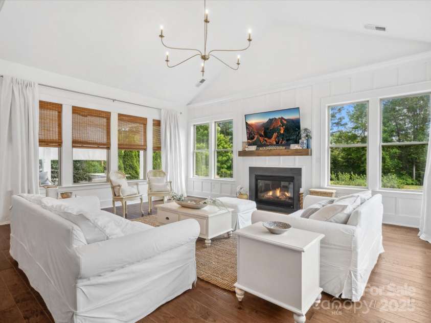 435 Galbreath Court, Fort Mill, SC 29708.  MLS# CAR4261565, YatesRealty ID 16571. 