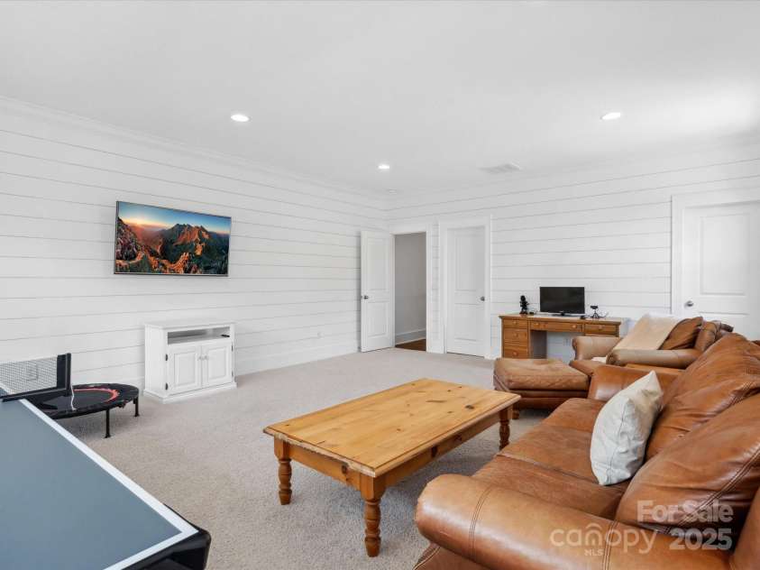 435 Galbreath Court, Fort Mill, SC 29708.  MLS# CAR4261565, YatesRealty ID 16571. Bonus room has 2 large closets