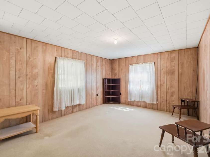 3823 Hickory Highway, Statesville, NC 28677.  MLS# CAR4375507, YatesRealty ID 16572. 