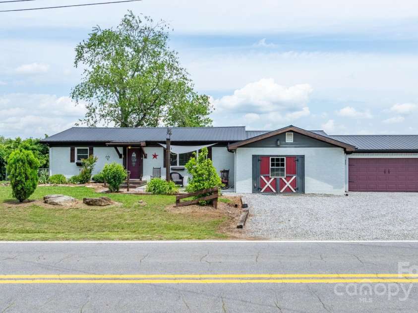 5063 Dysartsville Road, Morganton, NC 28655.  MLS# CAR4260262, YatesRealty ID 16572. 