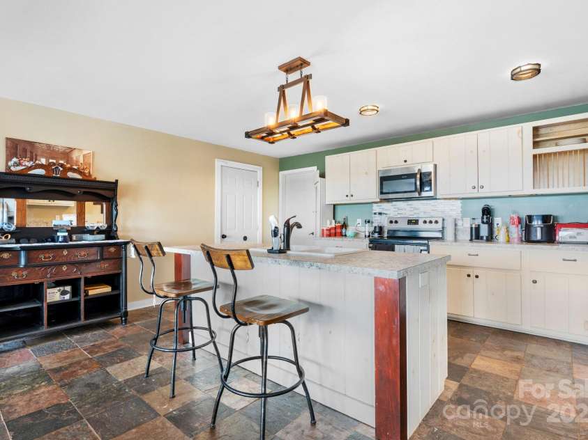 5063 Dysartsville Road, Morganton, NC 28655.  MLS# CAR4260262, YatesRealty ID 16572. 