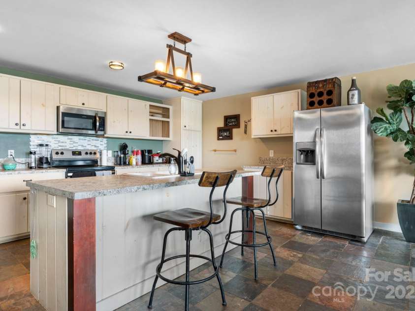 5063 Dysartsville Road, Morganton, NC 28655.  MLS# CAR4260262, YatesRealty ID 16572. 
