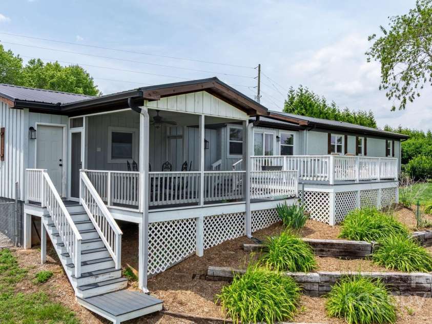 5063 Dysartsville Road, Morganton, NC 28655.  MLS# CAR4260262, YatesRealty ID 16572. 