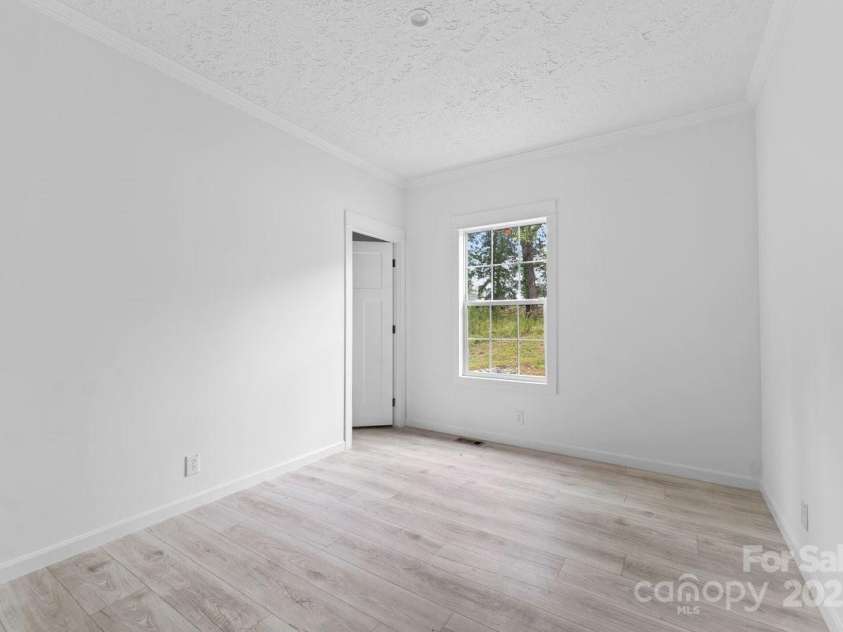 253 Artemis Place, Kershaw, SC 29067.  MLS# CAR4240132, YatesRealty ID 16574. 