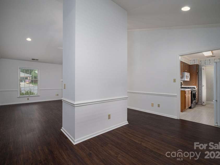 1909 Wexford Court, Gastonia, NC 28054.  MLS# CAR4259182, YatesRealty ID 16578. 