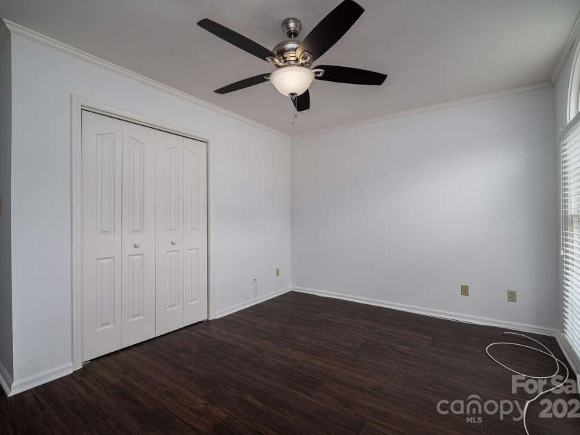 1909 Wexford Court, Gastonia, NC 28054.  MLS# CAR4259182, YatesRealty ID 16578. 