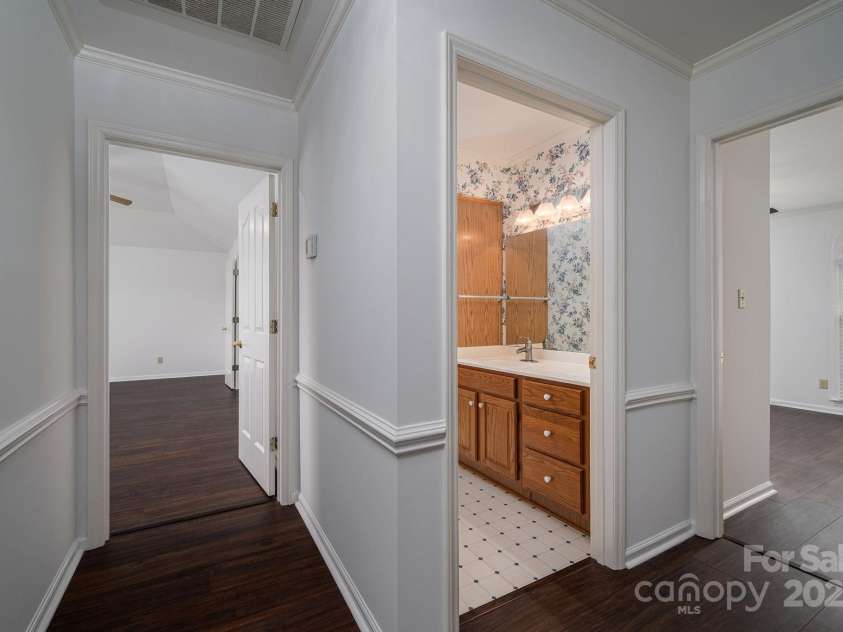 1909 Wexford Court, Gastonia, NC 28054.  MLS# CAR4259182, YatesRealty ID 16578. 