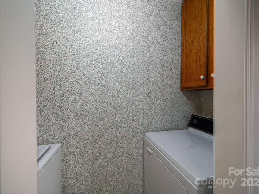 1909 Wexford Court, Gastonia, NC 28054.  MLS# CAR4259182, YatesRealty ID 16578. 