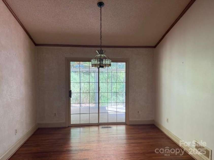 35 Sugar Maple Drive, Mills River, NC 28759.  MLS# CAR4307364, YatesRealty ID 1658. 