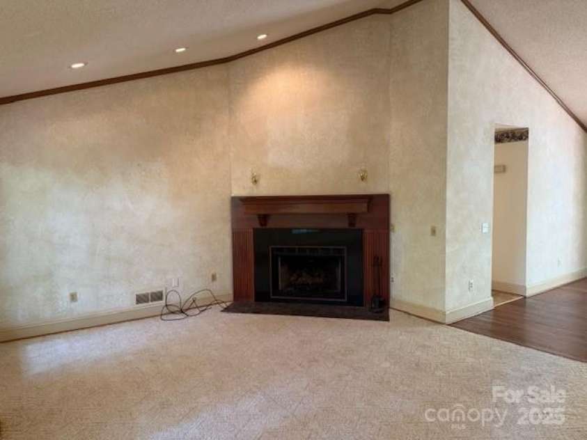 35 Sugar Maple Drive, Mills River, NC 28759.  MLS# CAR4307364, YatesRealty ID 1658. 