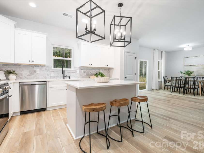 6424 Charcon Court, Charlotte, NC 28213.  MLS# CAR4335826, YatesRealty ID 1658. Representation