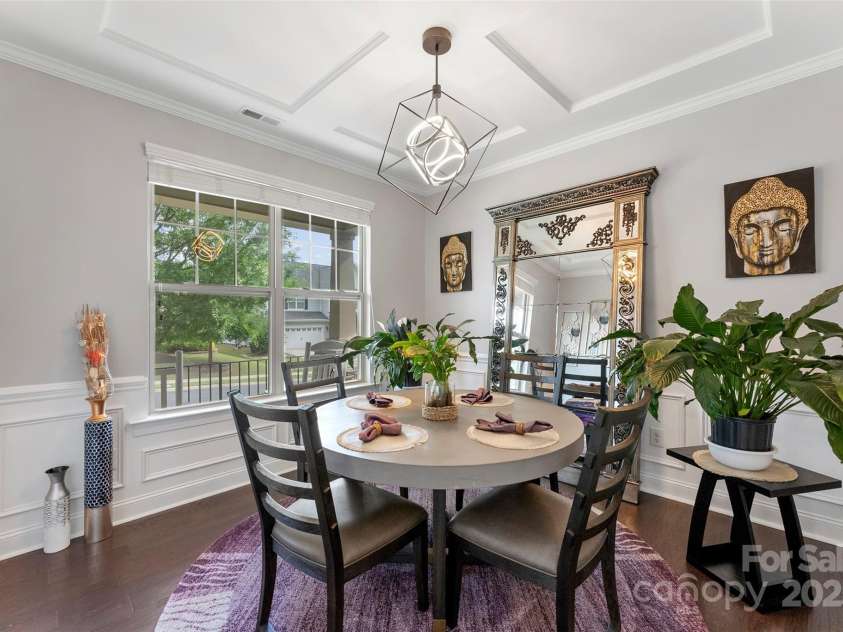 15416 Oleander Drive, Charlotte, NC 28278.  MLS# CAR4264789, YatesRealty ID 16580. Dinning Room
