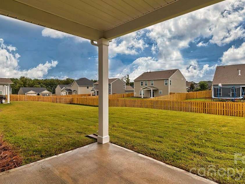 33 Queen Valley Way, Waynesville, NC 28786.  MLS# CAR4375859, YatesRealty ID 16582. Photos are representative