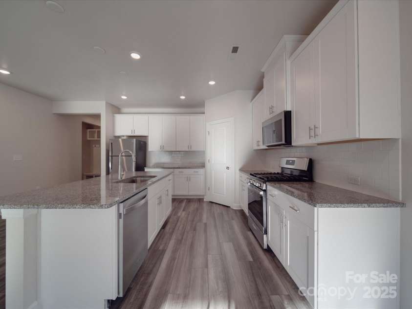 4142 Longmore Lane, Kannapolis, NC 28081.  MLS# CAR4250783, YatesRealty ID 16582. 